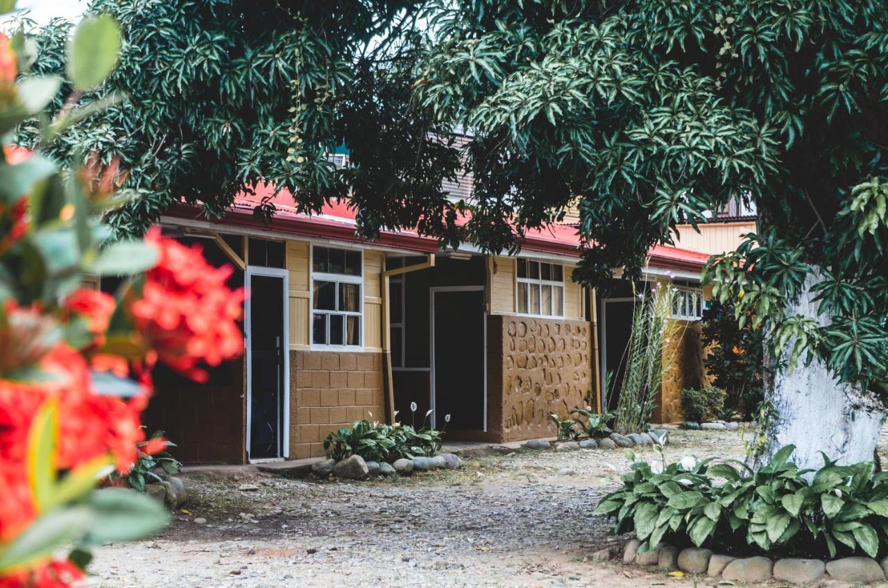 Cabinas El Prado San Isidro De El General Buitenkant foto